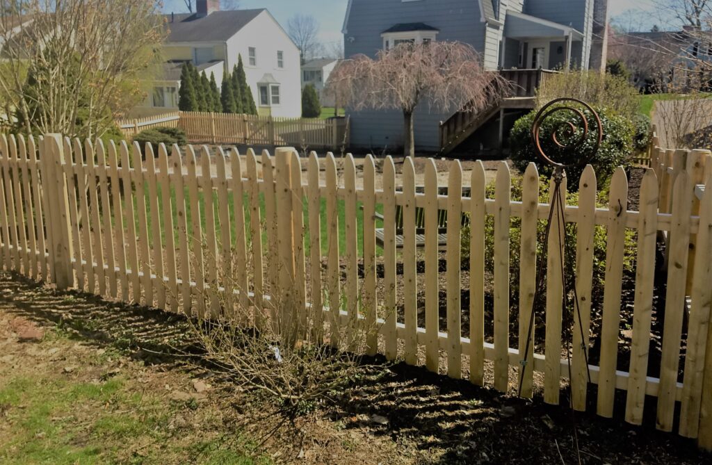 4_ H Drilled _ Doweled Cedar Picket 3