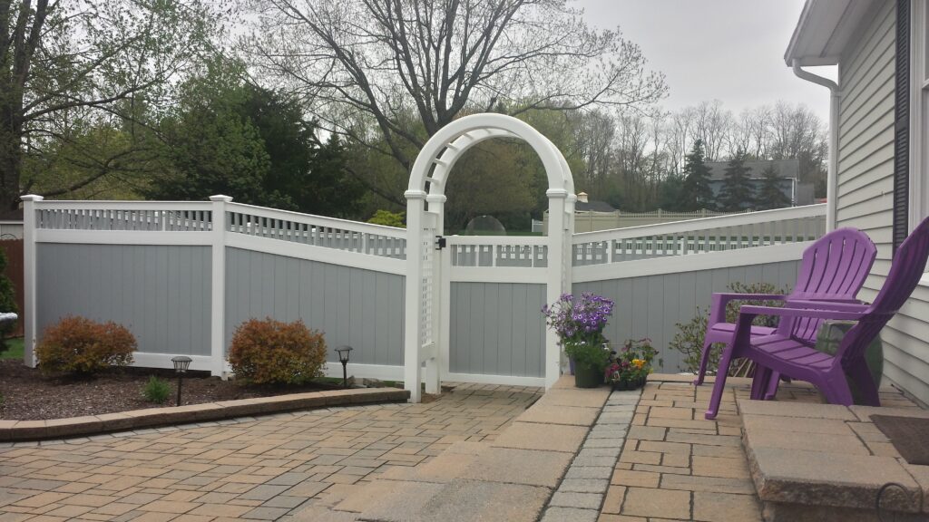 Two-Tone Vinyl Entranceway